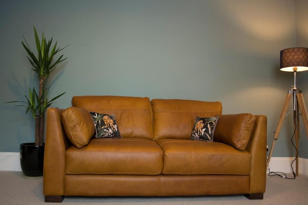 Lovely 3 Bed House In The Heart Of Cheltenham Eksteriør billede